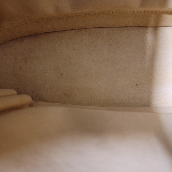 The Iconic Louis Vuitton Babylone Tote - Picture 10 of 14